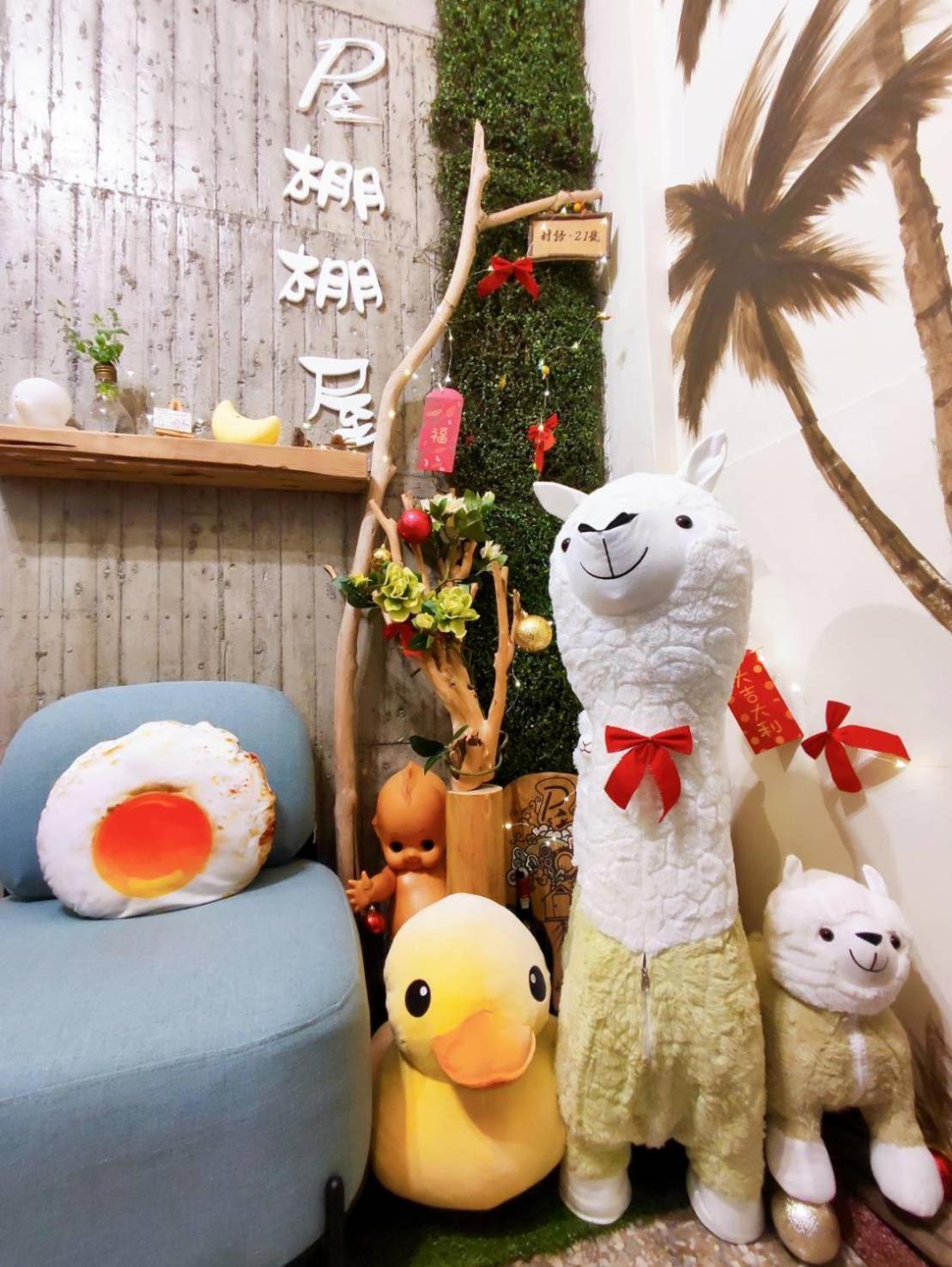 棚棚屋室內帳篷民宿inn Kaohsiung Esterno foto