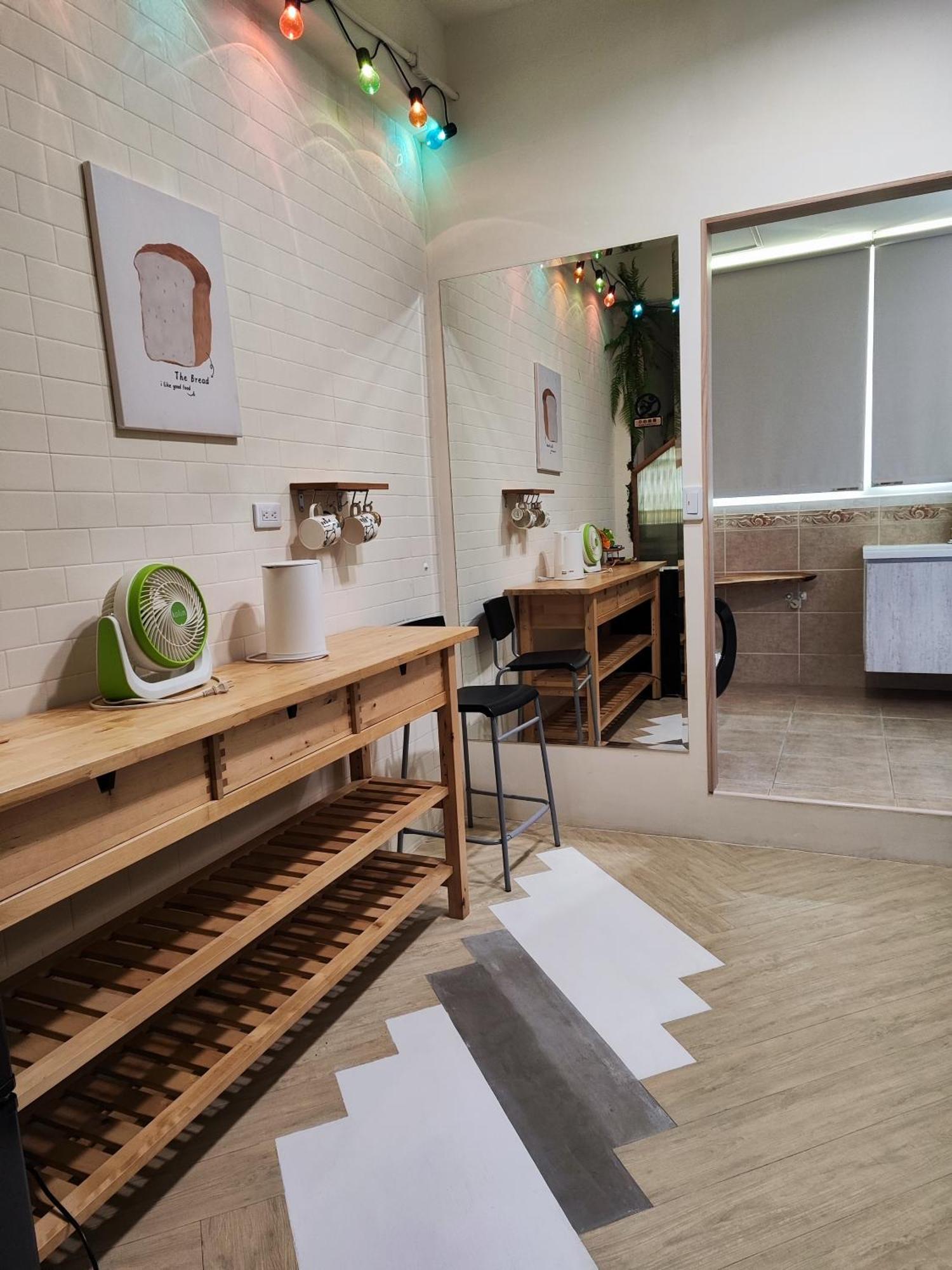棚棚屋室內帳篷民宿inn Kaohsiung Esterno foto