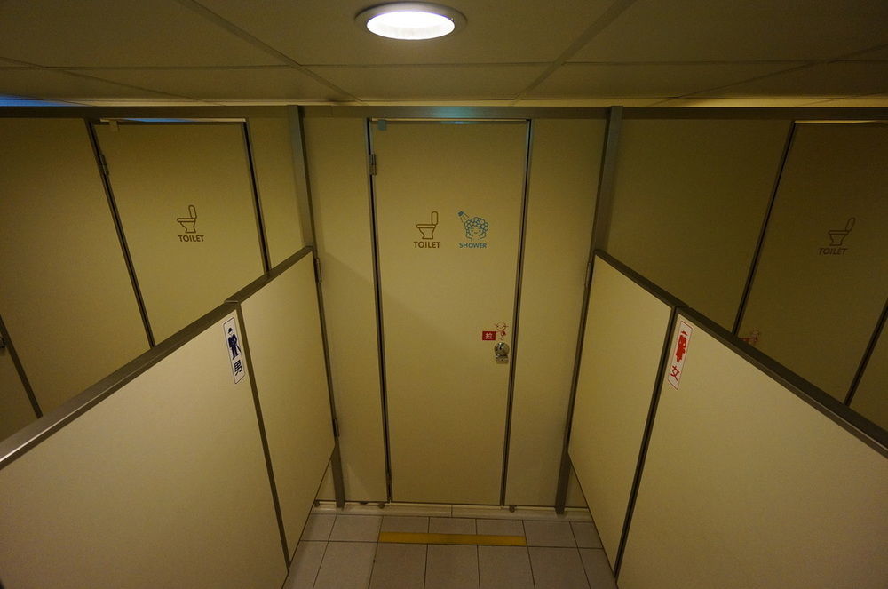 棚棚屋室內帳篷民宿inn Kaohsiung Esterno foto